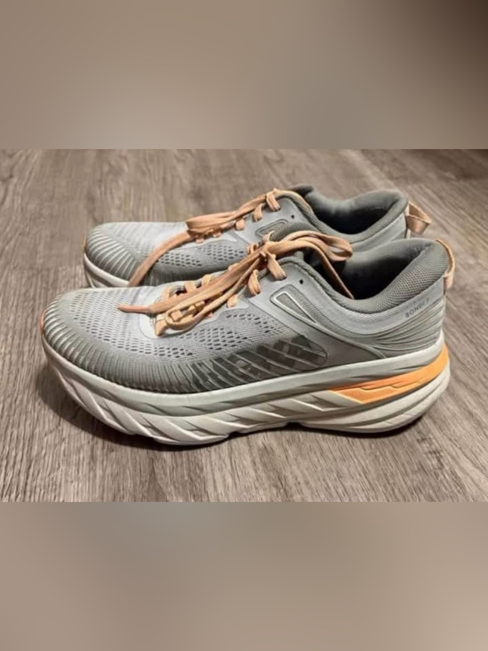 Hokas